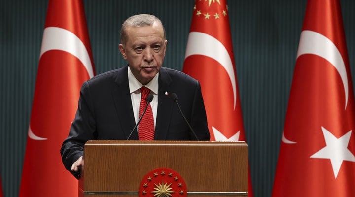 Erdoğan açıkladı: Sözleşmeli personelin kadroya geçişi için 3+1 formülü