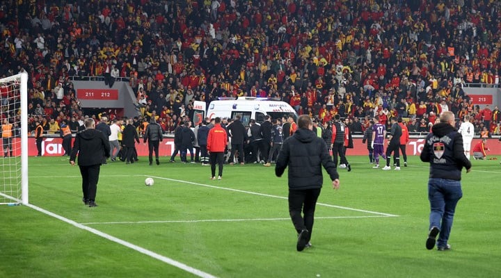 İzmir'deki olaylı derbide 21 kişi gözaltına alındı: Yabancı maddeleri stada sokanlar tespit edildi