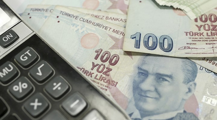 TÜİK: Türkiye ekonomisi 9 çeyrek sonra daraldı