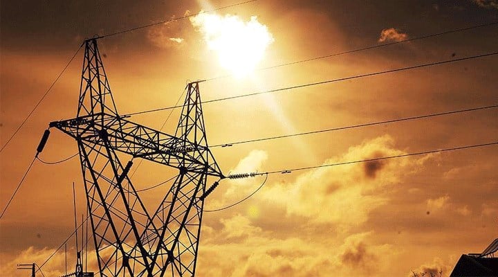 Bakan Dönmez: 2021'de borcu nedeniyle 356 bin 488 abonenin elektriği kesildi