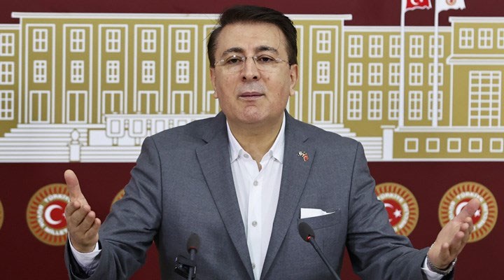 AKP'li Aydemir: CHP, ABD'den getirdiği danışmanlarla Babacan'ı paspas etti