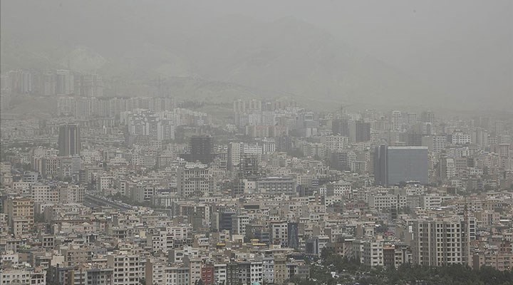 İran’da hava kirliliği: Eğitime ara verildi