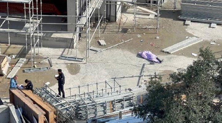 Antalya'da iş cinayeti: İskele sökümü yapan işçi 8'inci kattan düşerek hayatını kaybetti
