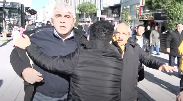 AKP'liler İmamoğlu kararını yurttaşlara soran TELE1 ekibine saldırdı