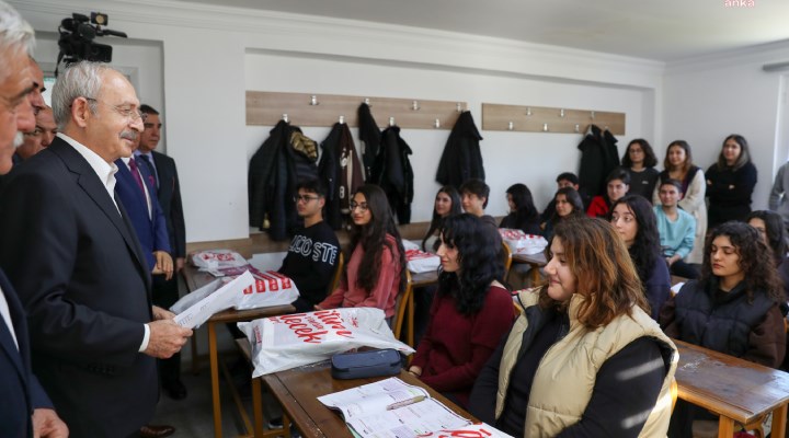 Kılıçdaroğlu'ndan üniversiteye hazırlanan gençlere film tavsiyesi