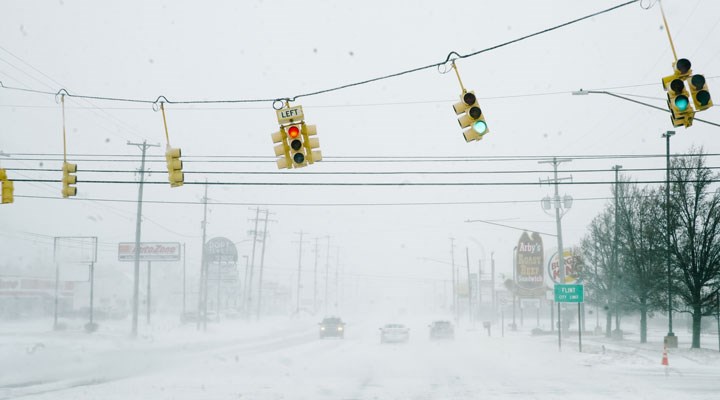 ABD'de kar fırtınası: 15 kişi yaşamını yitirdi