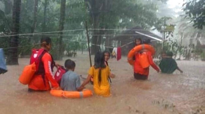 Filipinler'deki sel felaketinde can kaybı artıyor