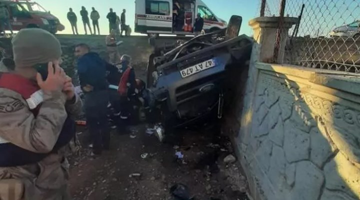 Mardin'de servis aracı devrildi: 6 ölü, 5 yaralı