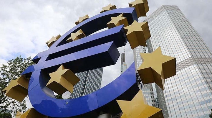 Euro Bölgesi, 2022 yılını tek haneli enflasyonla tamamladı