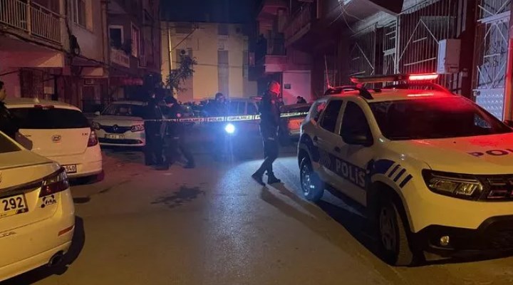 İzmir'de sokakta cansız bedeni bulunan gencin öldürüldüğü ortaya çıktı