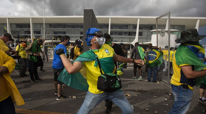 Dışişleri Bakanlığı'ndan Brezilya'daki Kongre baskınına tepki: Şiddet eylemlerini kınıyoruz