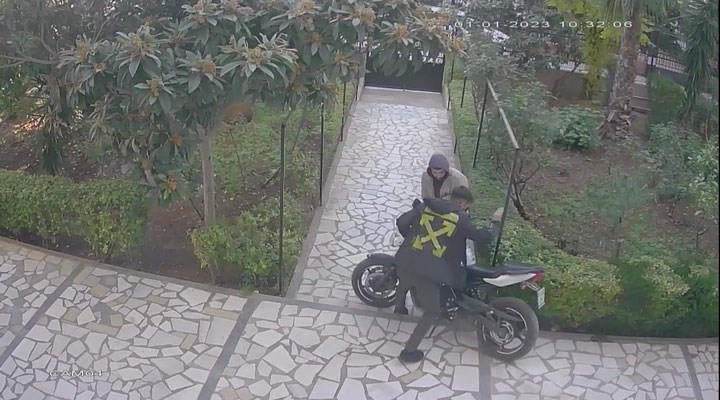 Hırsızlıktan yakalanan zanlı: Eve yürümemek için motosiklet çaldık