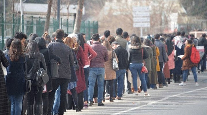 İŞKUR'a göre kayıtlı işsiz sayısı azalmış