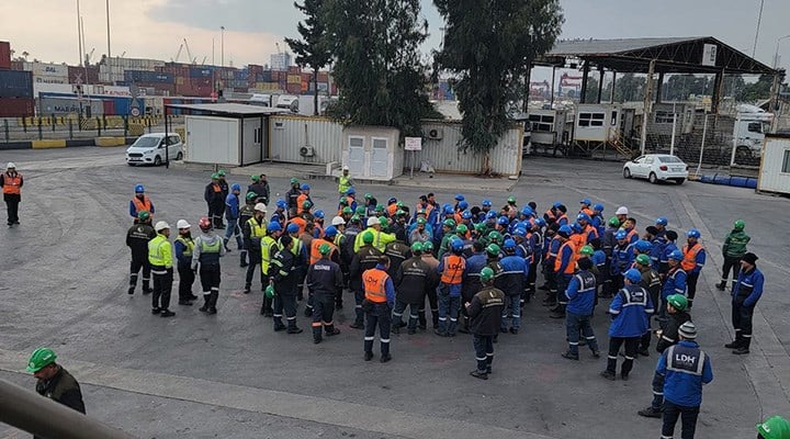 Mersin Limanı işçileri iş bıraktı