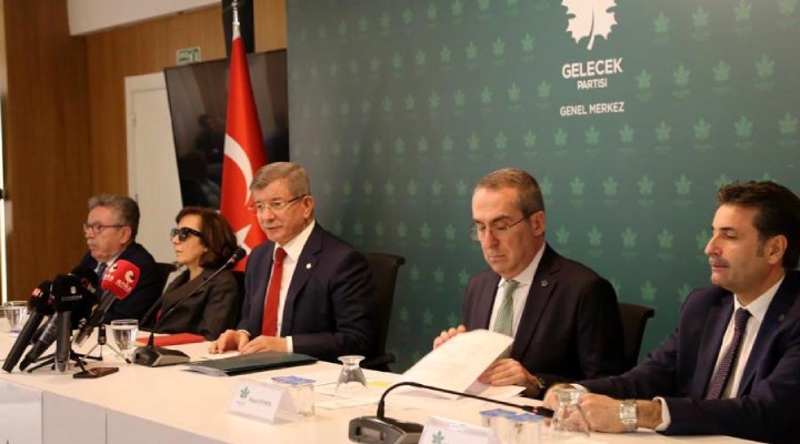 Ahmet Davutoğlu: Yolsuzluk iddiası için araştırma komisyonu kurulmalı