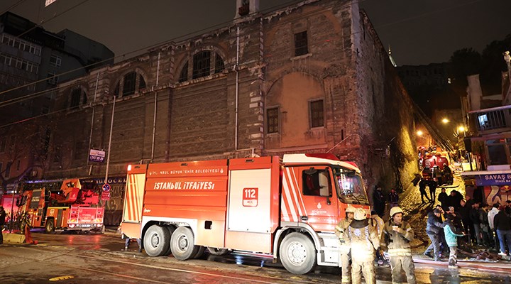 Surp Pırgiç Ermeni Katolik Kilisesi'nde yangın: Hayatını kaybedenlerin sayısı 2'ye yükseldi