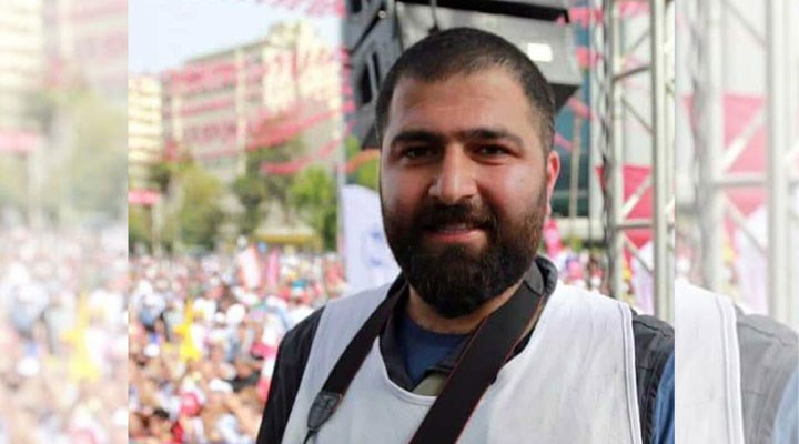 Deprem bölgesinde "izinsiz çekim yaptığı" gerekçesiyle gözaltına alınan Evrensel muhabiri serbest bırakıldı