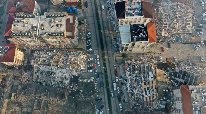 Deprem felaketinde 5'inci gün: Can kaybı, 17 Ağustos Büyük Marmara Depremi'nin bilançosunu geçti
