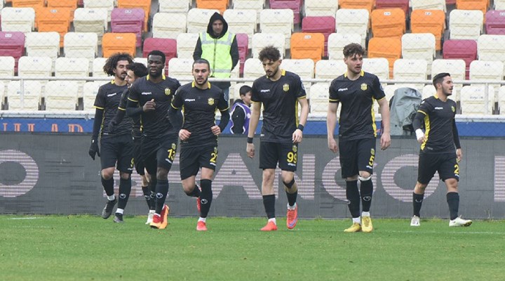 Yeni Malatyaspor ligden çekildi, Adanaspor'un TFF'ye başvurusu bekleniyor