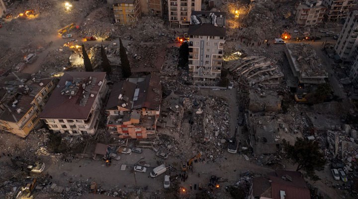 Deprem felaketinde 9'uncu gün: Can kaybı 35 bin 418'e yükseldi