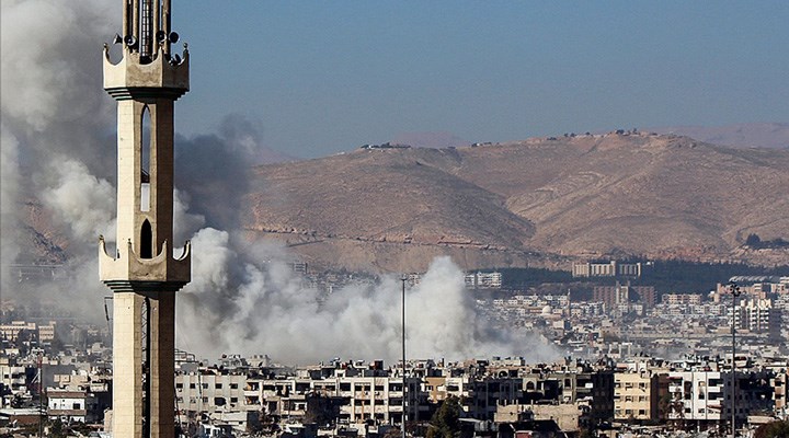 İsrail, Şam'da apartman vurdu: 5 ölü, 15 yaralı