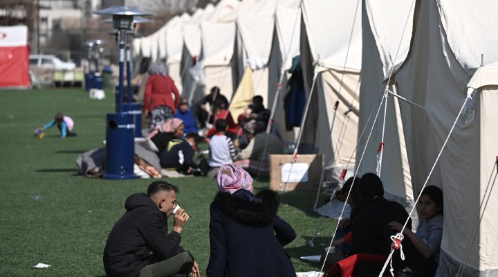 AFAD deprem bölgesine kurulan çadır sayısını açıkladı