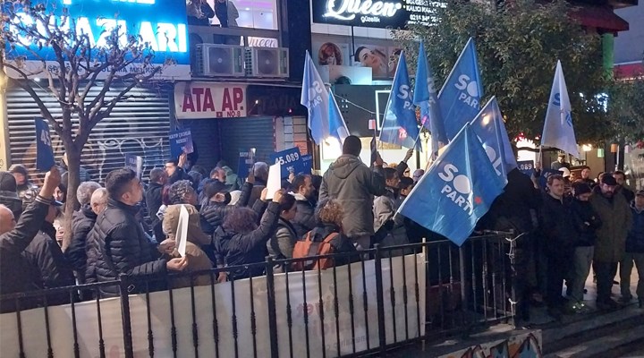 SOL Parti'den Kadıköy'de 'hükümet istifa' eylemi: 77 kişi gözaltına alındı