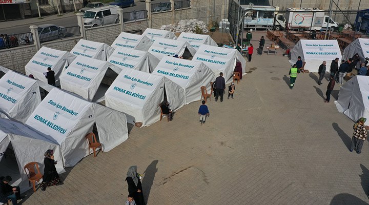 İzmir Konak’tan yüz çadırlık kent