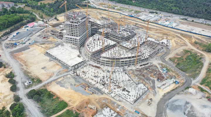 Çapa Tıp'ın yeni kampus inşaatı ilerlemiyor: Ödenek bitince inşaat durdu