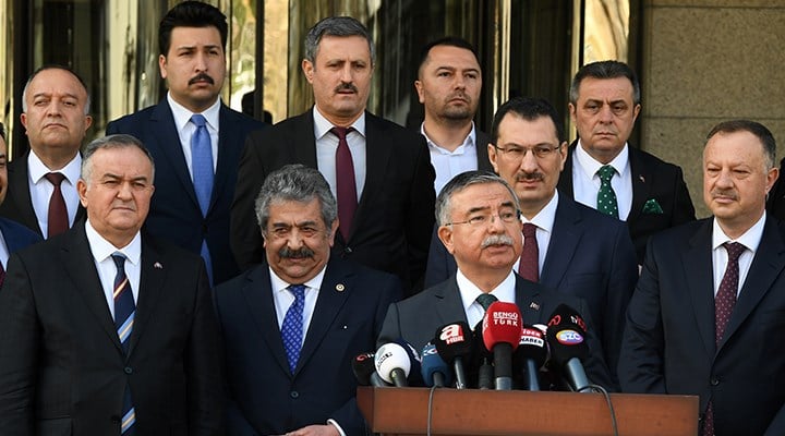 Anayasa’ya karşı hile yaparak beş yıl Türkiye yönetilemez