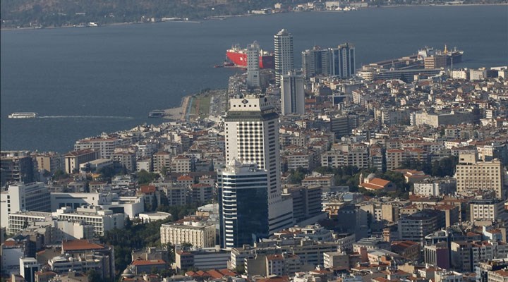 İzmir'deki eski Hilton Otel binası depremzedelere açıldı
