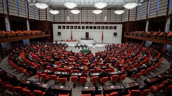 'Kredi borcu nedeniyle icra işlemi yapılan vatandaşların sorunları araştırılsın' önerisine AKP ve MHP'den ret oyu