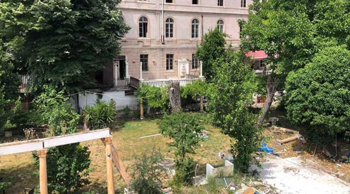 AKP’li Belediye, Bakanlığı ve mahkemeyi dinlemiyor: Fransız Yetimhanesi’nde 'peyzaj' çalışmaları sürüyor