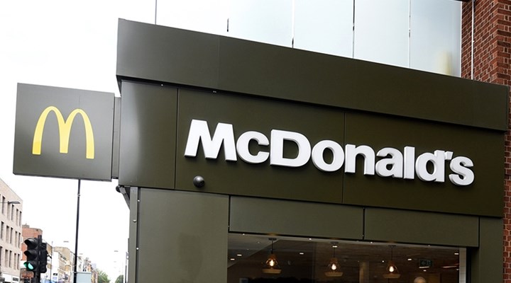 McDonald’s, ABD ofislerini geçici olarak kapattı: İşten çıkarmalara hazırlanıyor