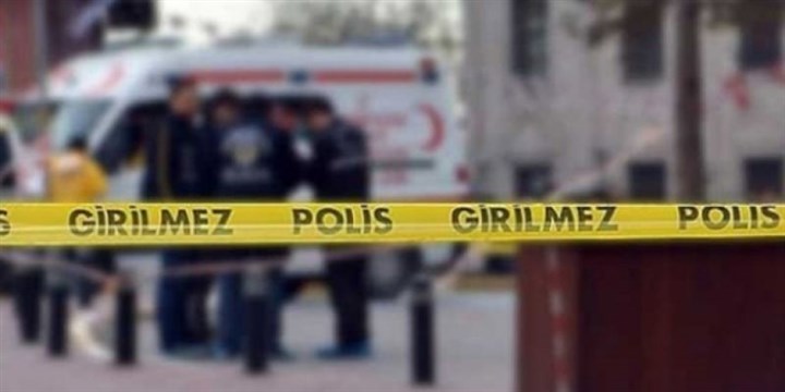 Aksaray'da cezaevi firarisinin yakalanmasına yönelik operasyonda 2 polis yaralandı