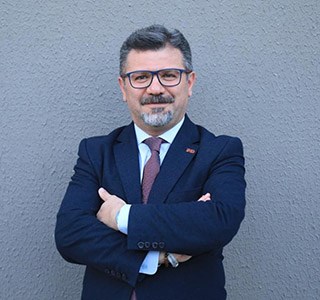 Prof. Dr. Ayhan Özhasenekler 