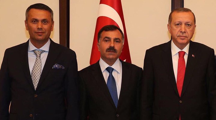 AKP’li Erkan Öner (soldaki)