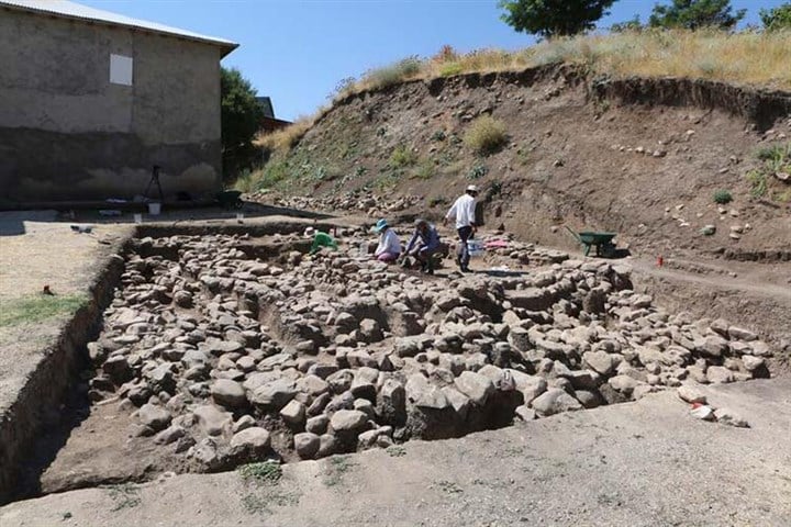 pertek-te-5500-yillik-mimari-yapilar-tespit-edildi-1054373-1.