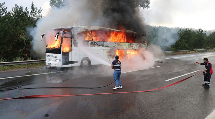 Otobüs yangınlarına sebep olan nedenlerden biri de denetimsizlik. (Fotoğraf: DHA)