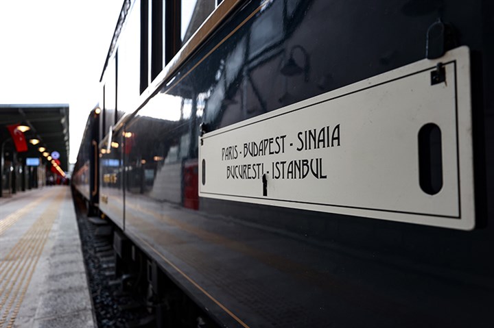 tarihi-orient-express-treni-istanbul-a-ulasti-1058608-1.