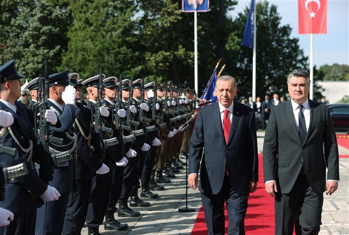Erdoğan ve Hırvatistan Cumhurbaşkanı Milanovic/AA