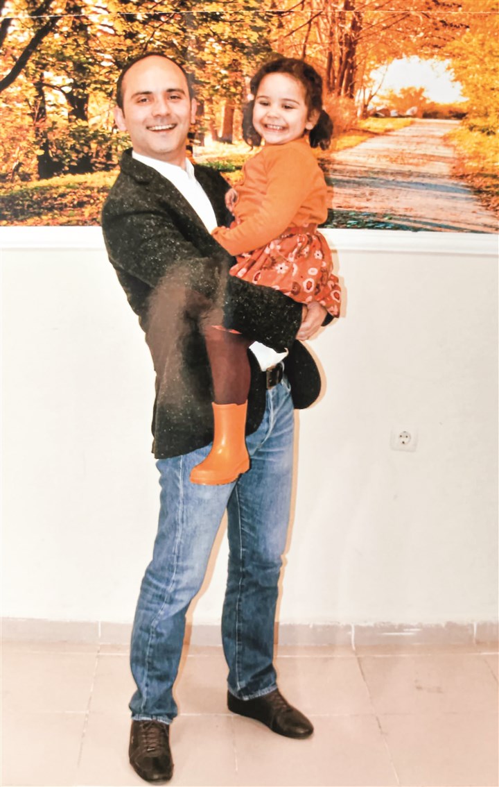 Tayfun Kahraman ile kızı Vera