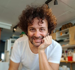 Erdil Yaşaroğlu, Süper Penguen dergisi kurucusu