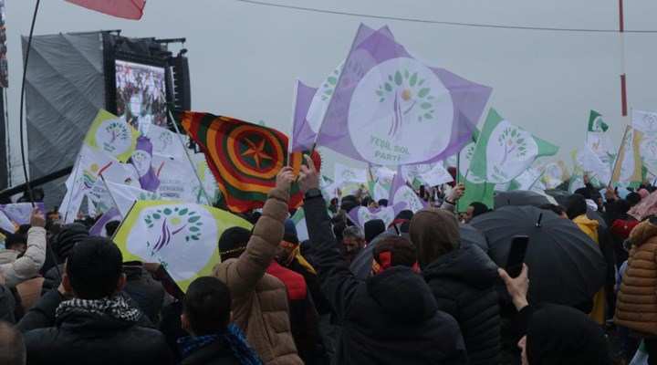 istanbul-daki-newroz-kutlamasi-yenikapi-miting-alaninda-basladi-1139868-1.