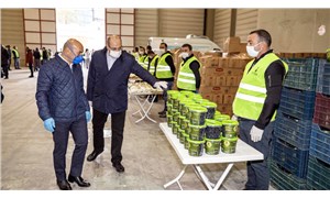 İzmir Büyükşehir Belediyesi, 16 bin aileye gıda paketi dağıttı