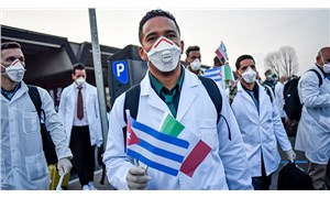 28 bin tıp öğrencisi ev ev dolaşıyor: Küba’da koronavirüs seferberliği