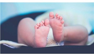 İtalyada bir bebek koronavirüs pozitif doğdu