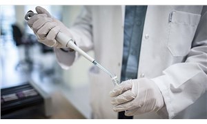 Oxford-AstraZeneca 3. faz aşı denemesinin durdurulmasını uzmanlar nasıl yorumladı?