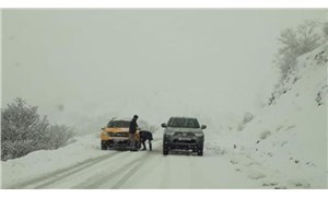 Kar nedeniyle Bingöl’ün 2 kentle ulaşımı kesildi