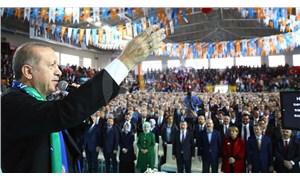 Rize Valisi ‘tıklım tıklım’ AKP kongresini unuttu, vaka artışından yurttaşı sorumlu tuttu